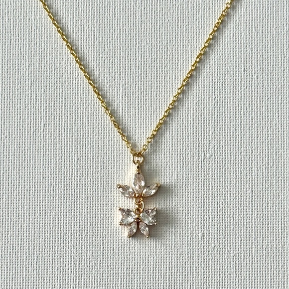 The Boyfriends Closet Jewelry - ‼️SALE‼️ Handmade Decorative Bow Design Gold Coloured Necklace